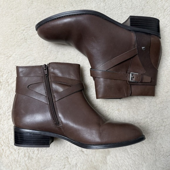 Lauren Ralph Lauren Marsha Ankle Boots Brown Sz 8.5B Leather Cross Strap Buckle - Picture 2 of 11